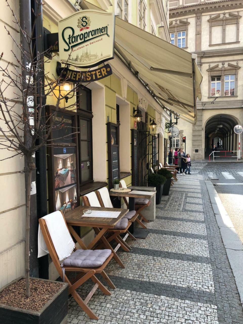 U Schnellu Hotel Prague Exterior photo
